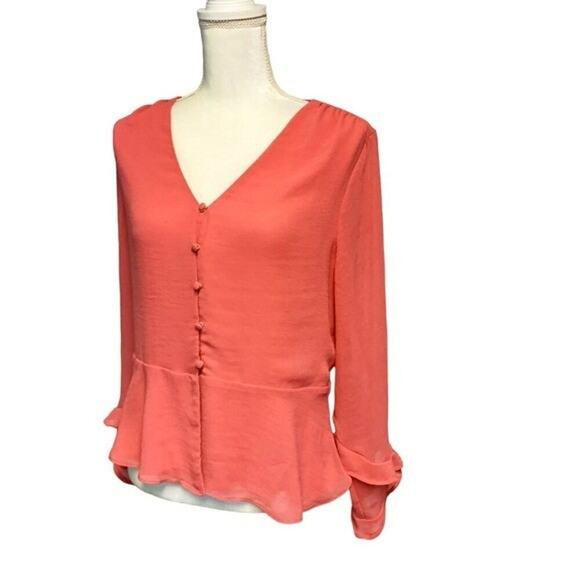 Vince Camuto V-Neck Button Bell Sleeve Salmon Pink Lined Peplum‎ Blouse Medium - Picture 6 of 8